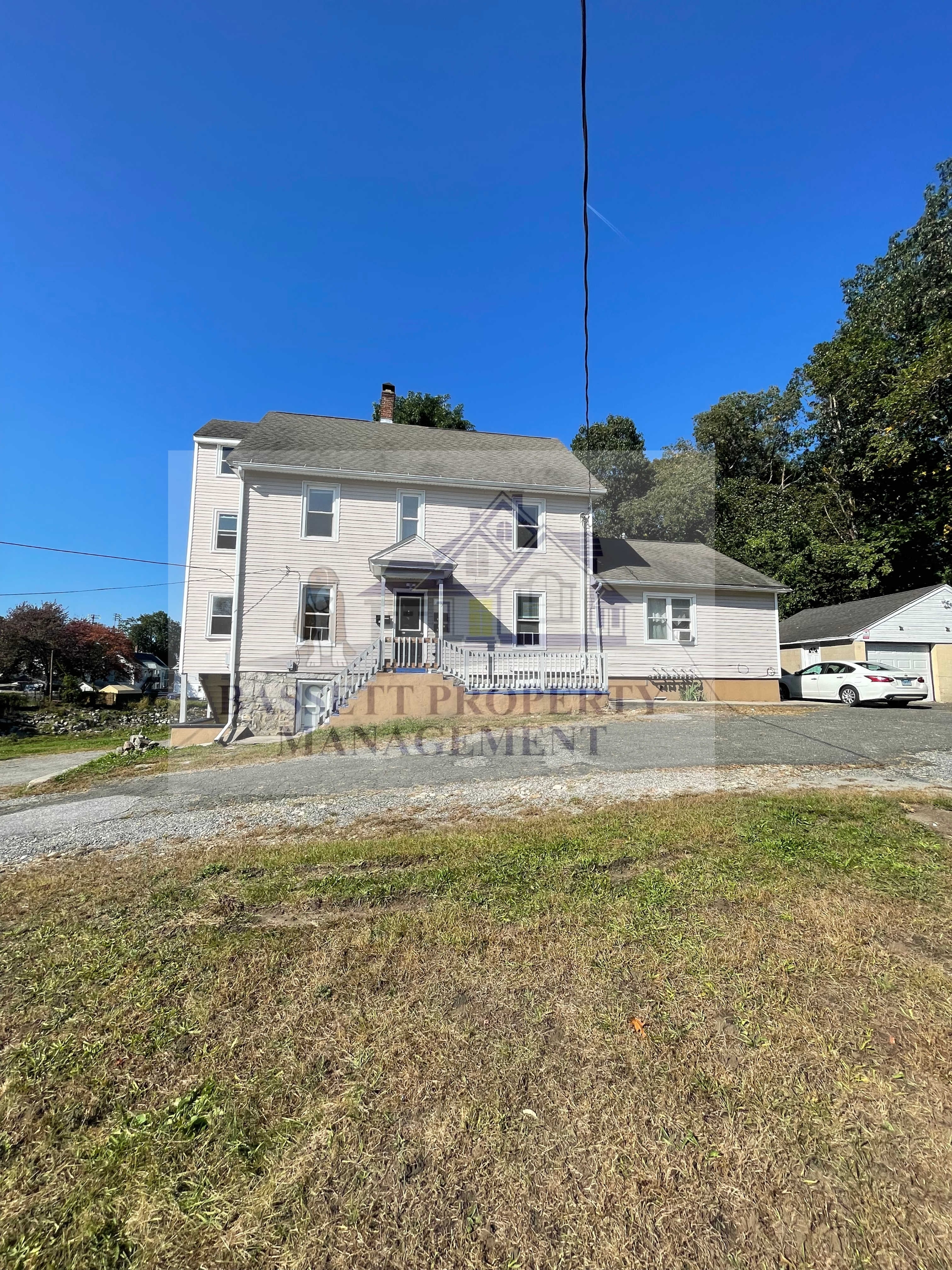 109 East Albert Street - 3rd Floor