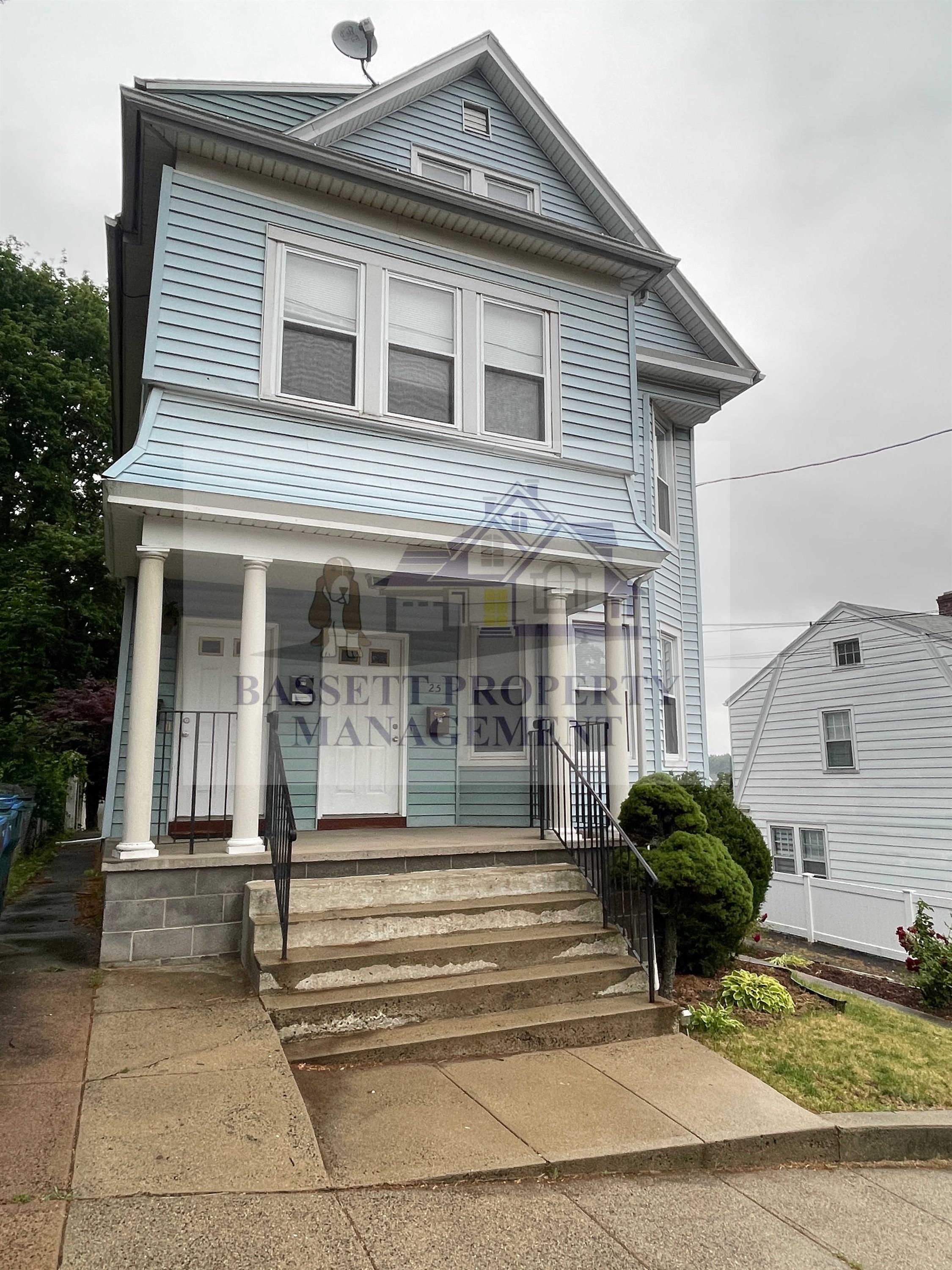 25 Cumley Street - 1st Fl